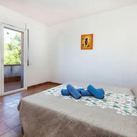 Nyaraló Santa Marta Iv By Interhome Les Tres Cales