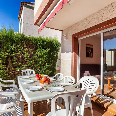 Nyaraló Santa Marta Iv By Interhome Les Tres Cales
